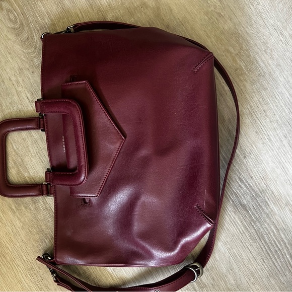 Matt and nat satchel - Picture 1 of 1